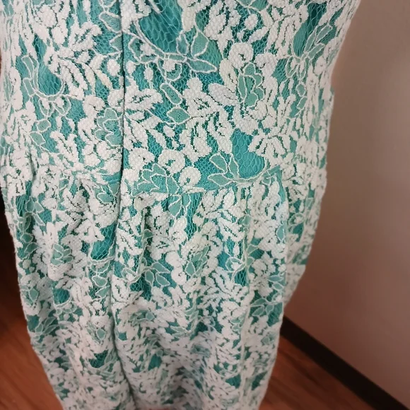 Cynthia Rowley Teal Floral Lace Dress – Small - Picture 13 of 14